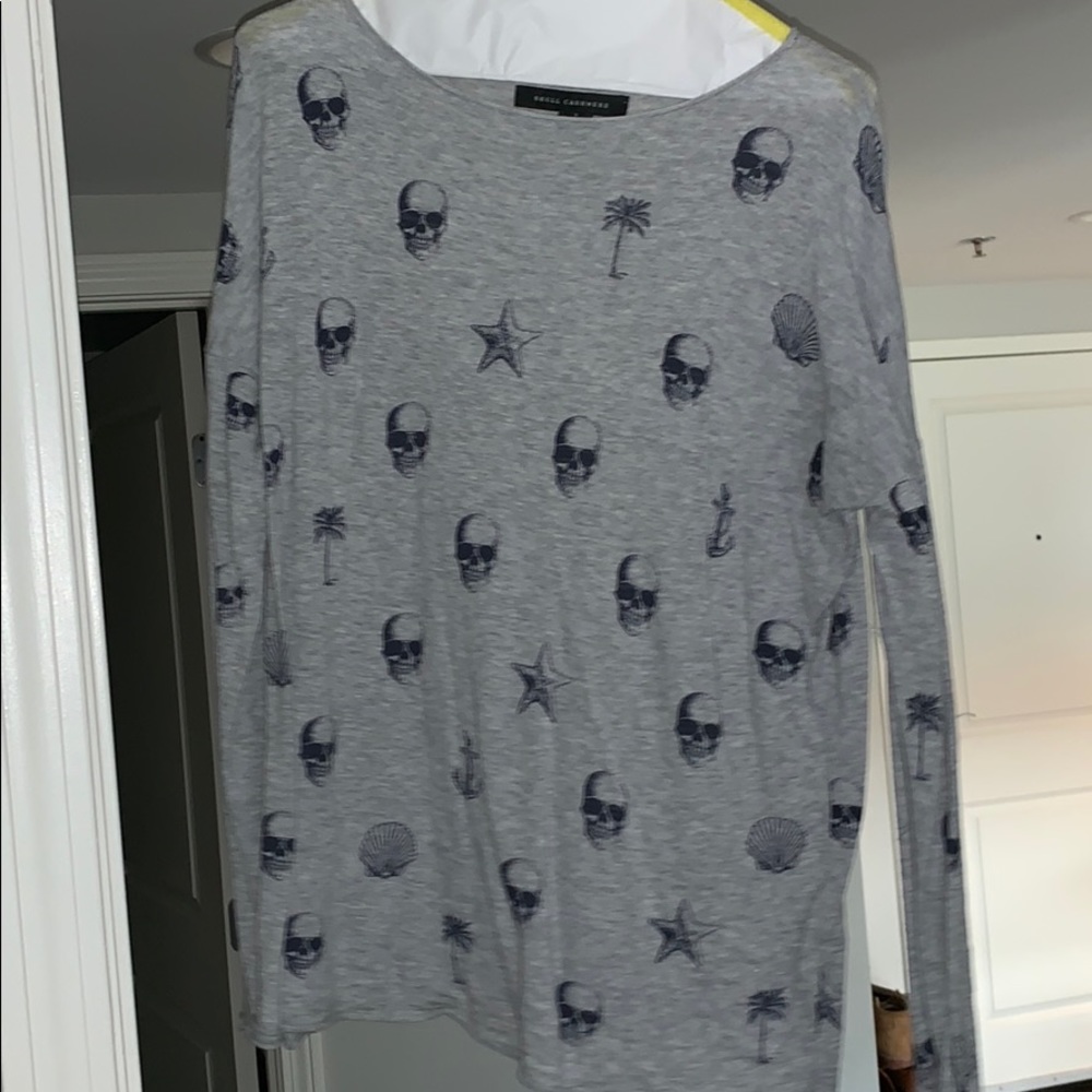Skull cashmere top
